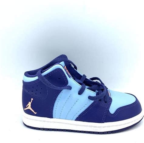 Nike Jordan Maat 33 online kopen .